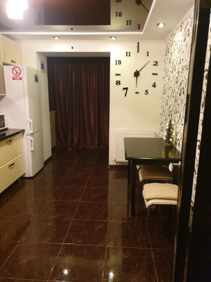 Elena'S Holiday Apartment Кам'янець-Подільский Екстер'єр фото